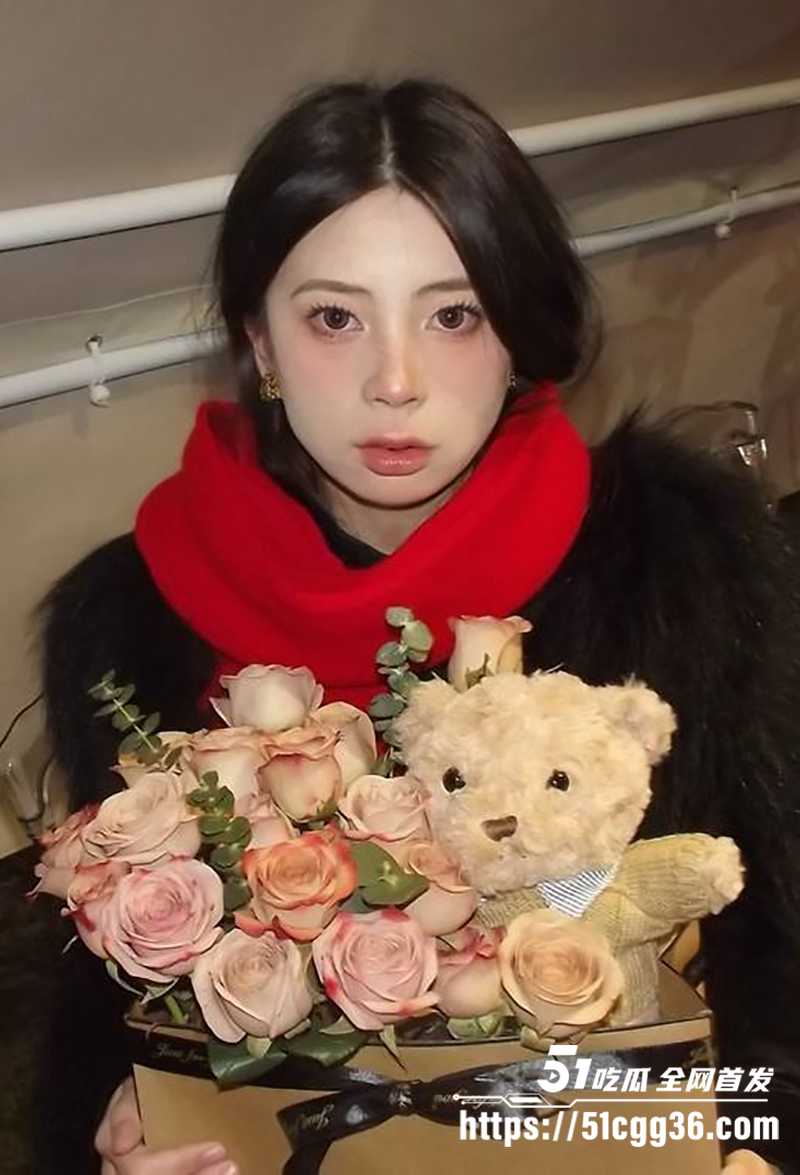 晋城职业技术学院超高颜值系花黎心怡被调教视频流出2拷贝