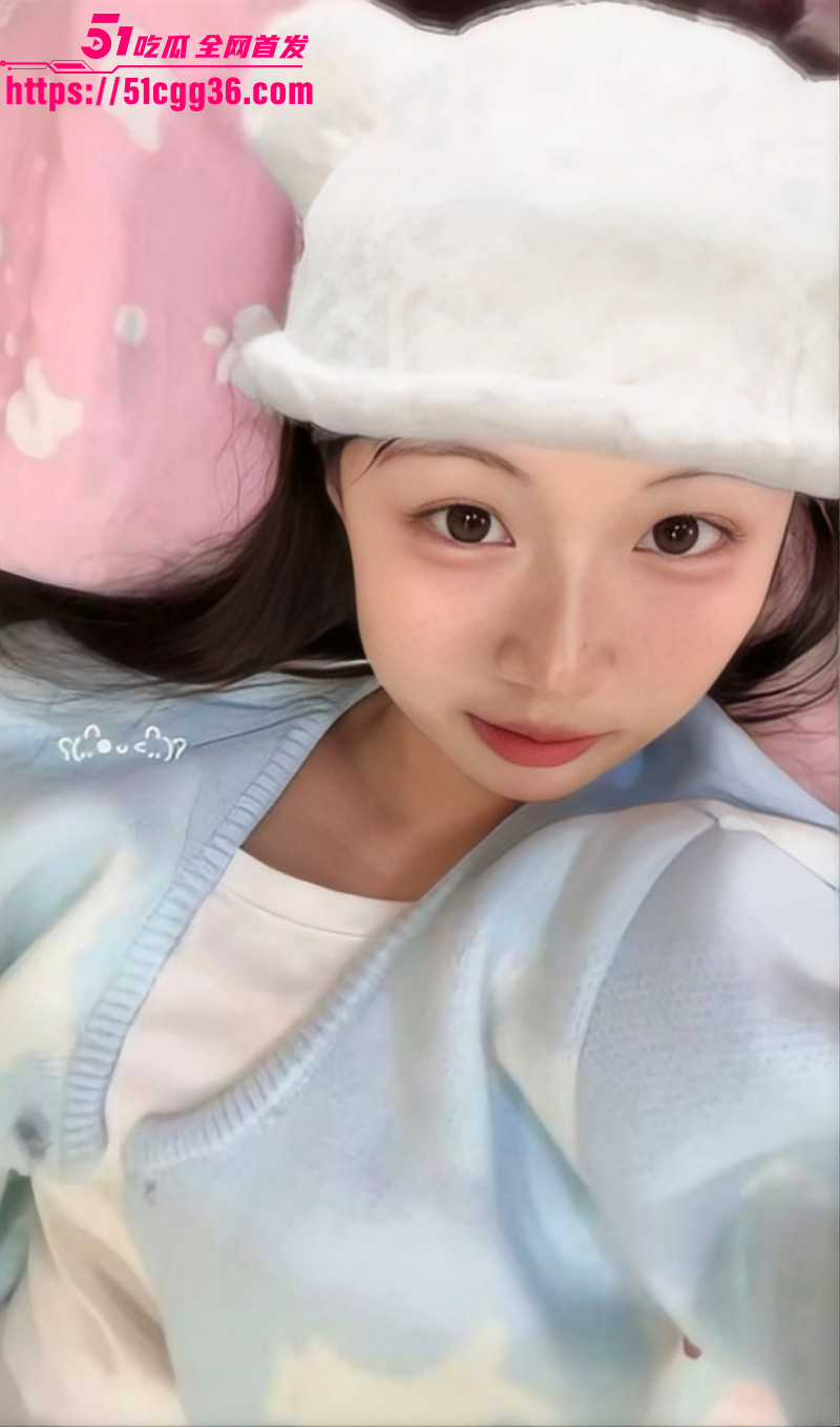 上海学生妹章楠鑫上门约炮视频03