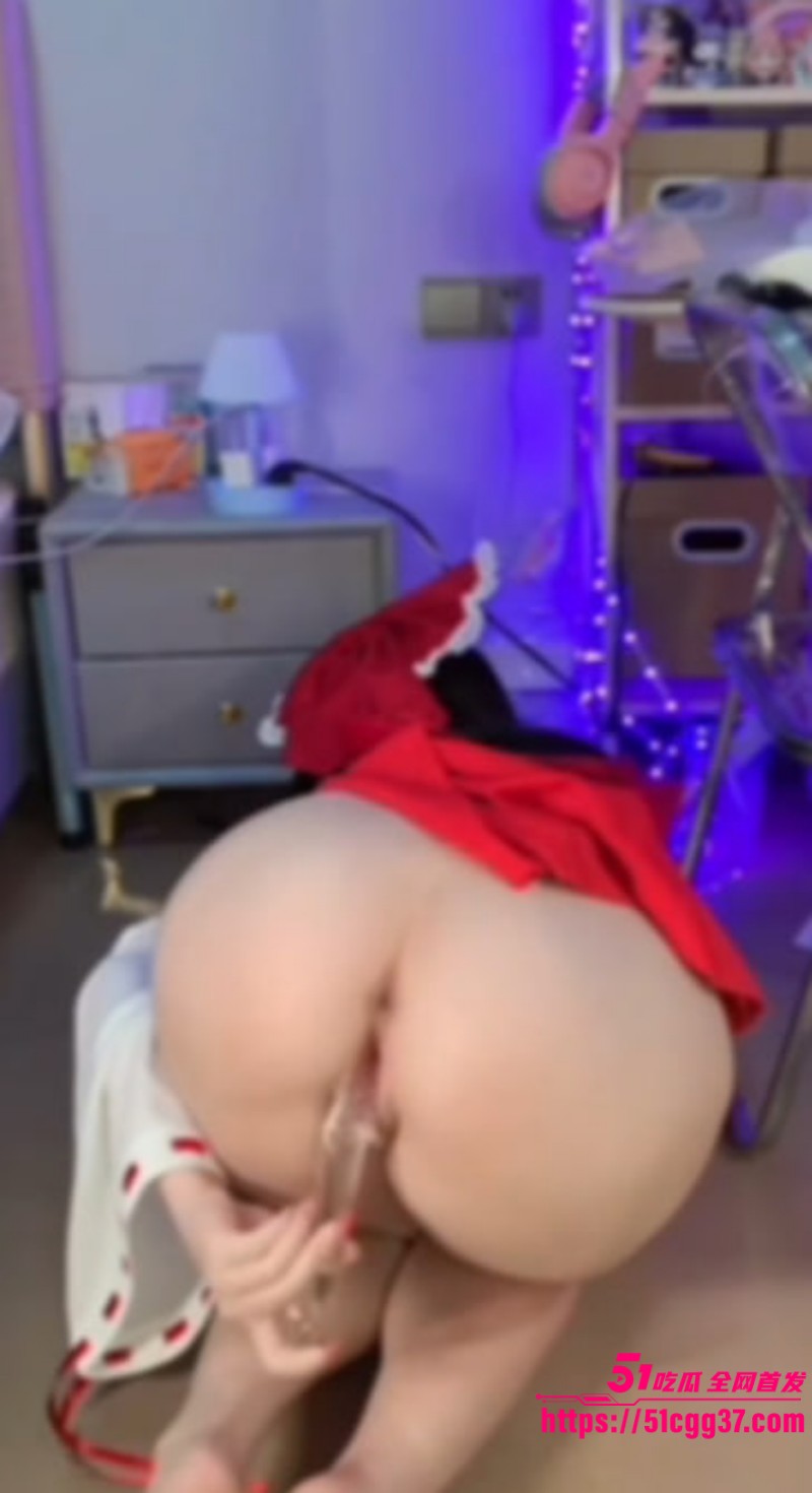 极品巨乳嫩妹网络调教发骚 4