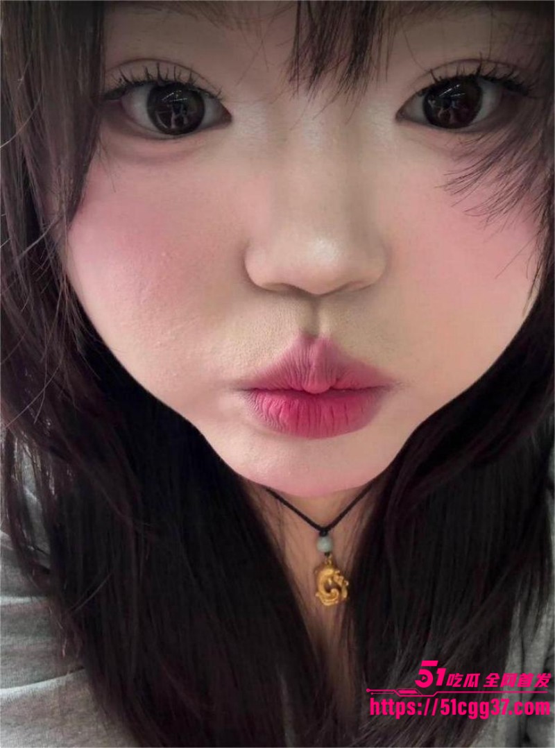 极品巨乳嫩妹网络调教发骚 1