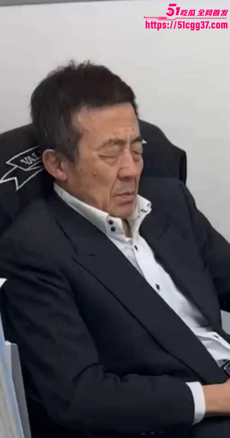 东京宇宙学园上海籍校长汤川康博猥亵事件05