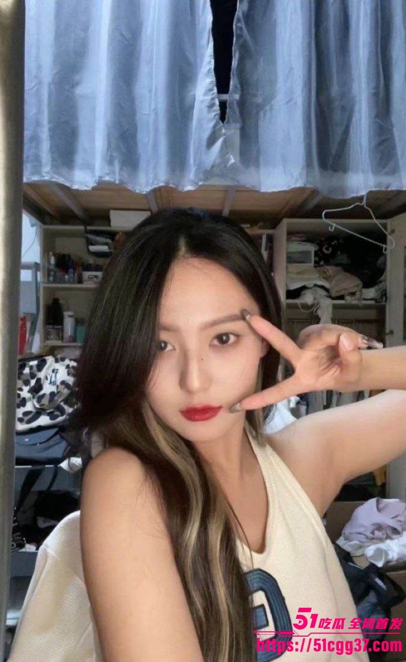 湖南美女大学生 璐璐 私密视频泄漏 蒙眼捆绑口爆项圈调教 渔网黑丝撕破猛操 被调教成极致欲女！