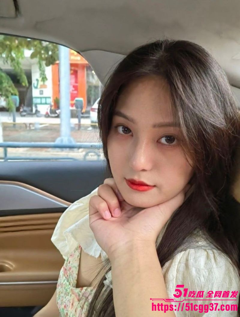 湖南美女大学生璐璐私密视频泄漏 2