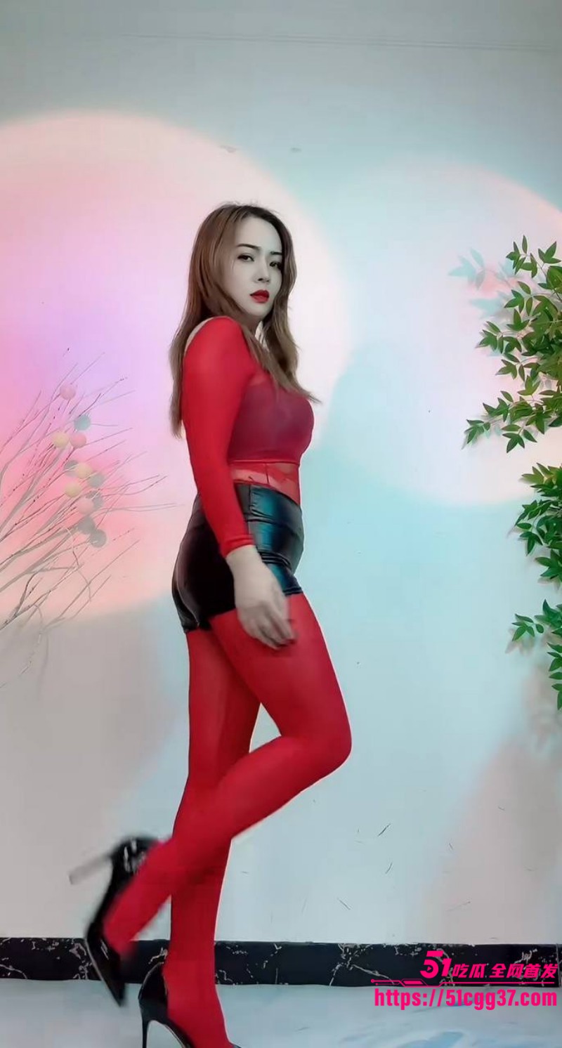 快手巨乳少妇星儿 金主定制福利  5