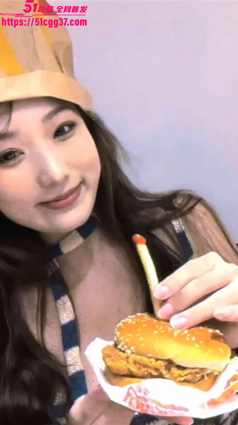 极品反差欲女网调自慰全曝光 3