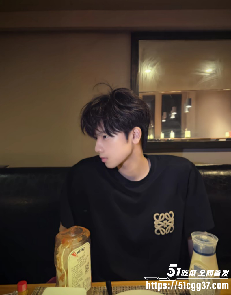抖音女网红张艺凡出轨事件010