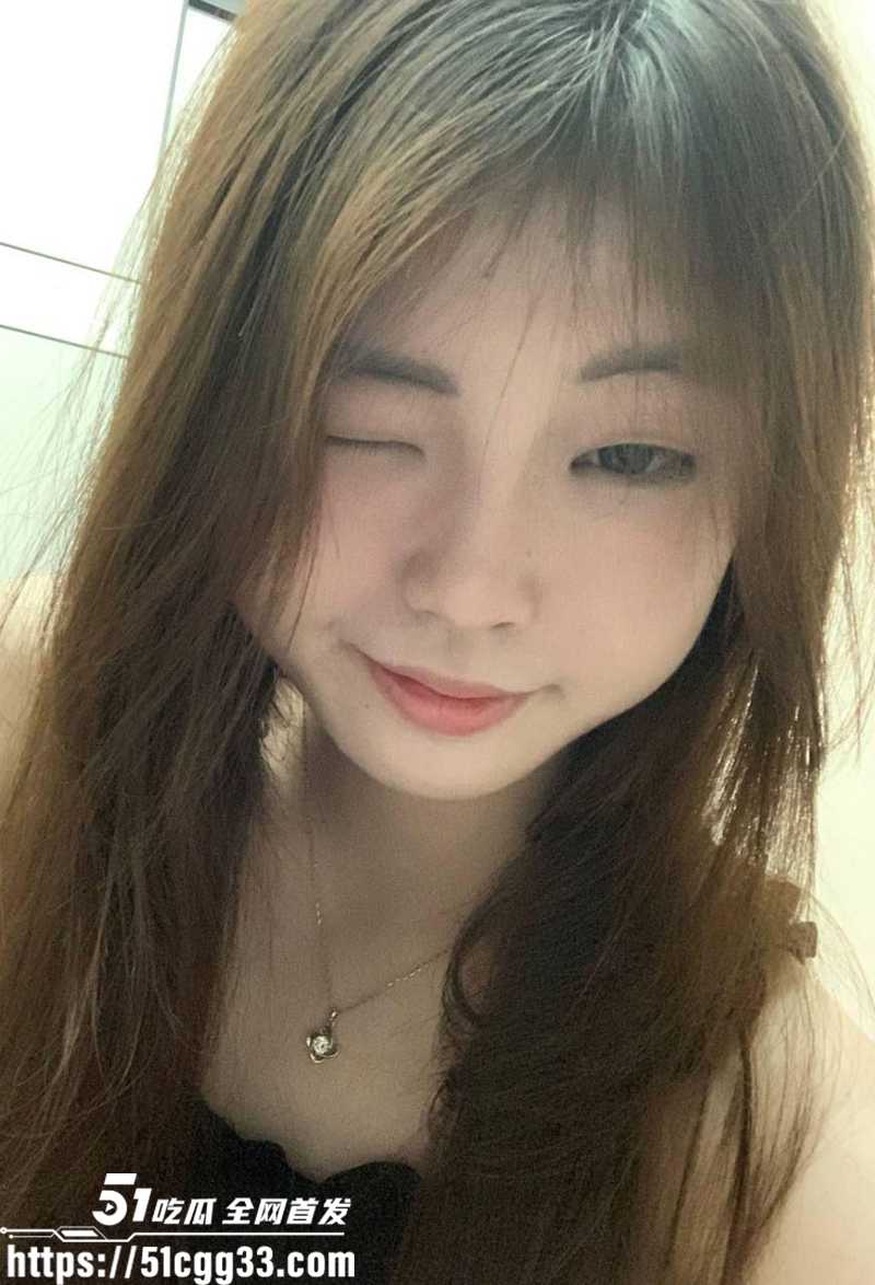 山西太原嫩妹刘紫怡和男友日常性爱第二弹流出4拷贝