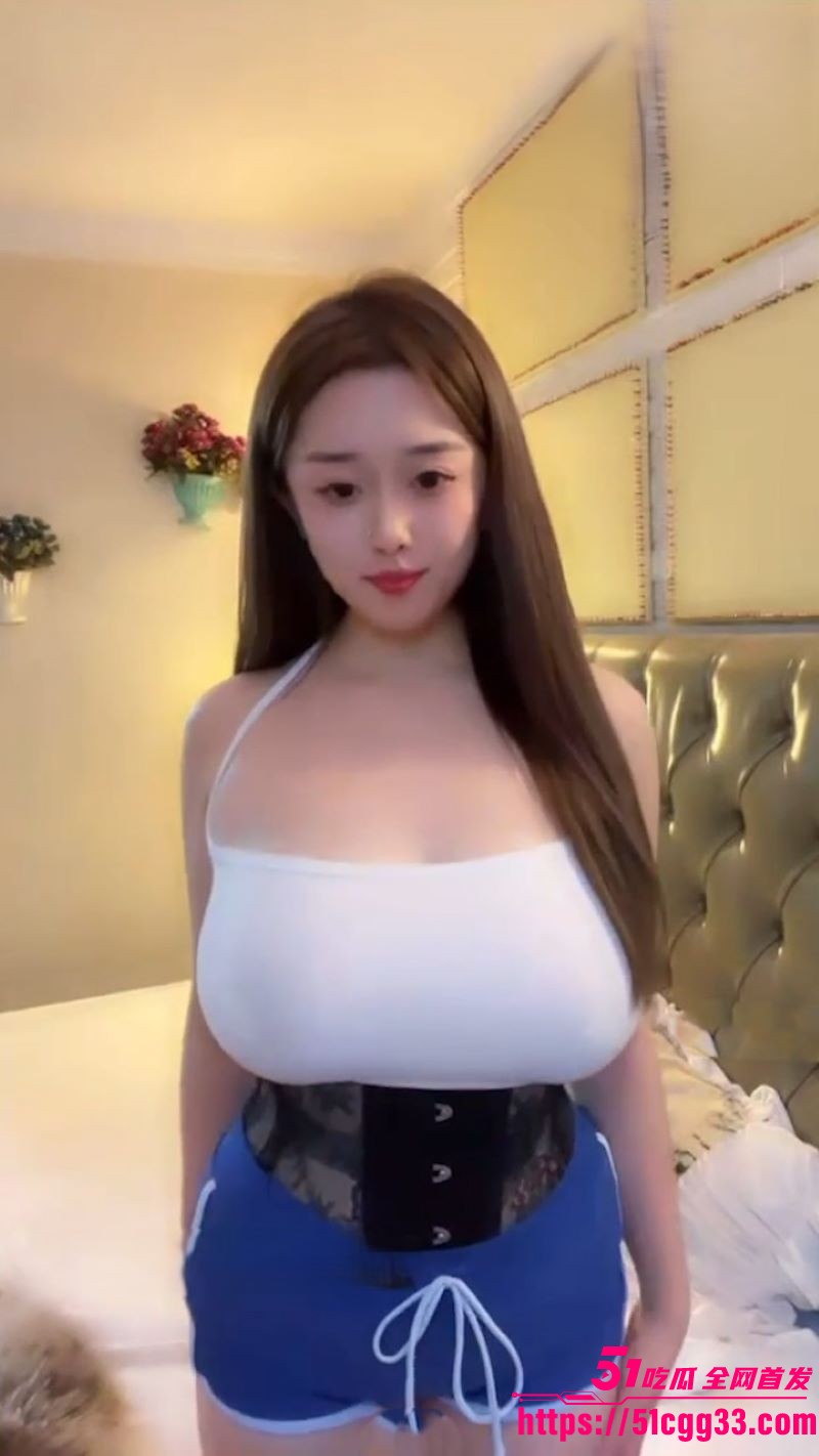 抖音巨乳女神天然琪会议室私播合集 6