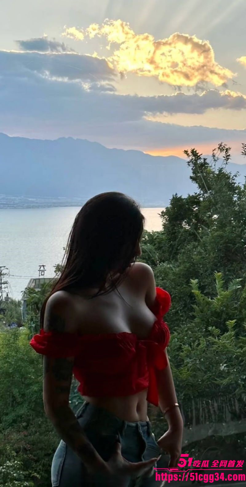 抖音55万粉甜妹Meena成美男塌房 7