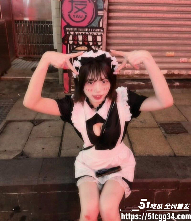 香港IG网红ccl06与男友性爱视频曝光 3