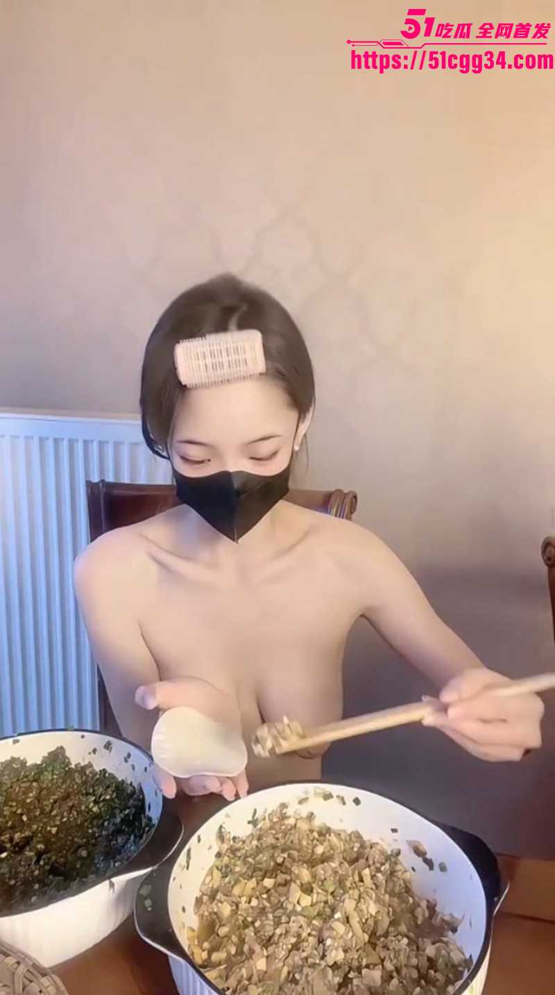 推特网黄一口白桃七弹力插裸舞福利05