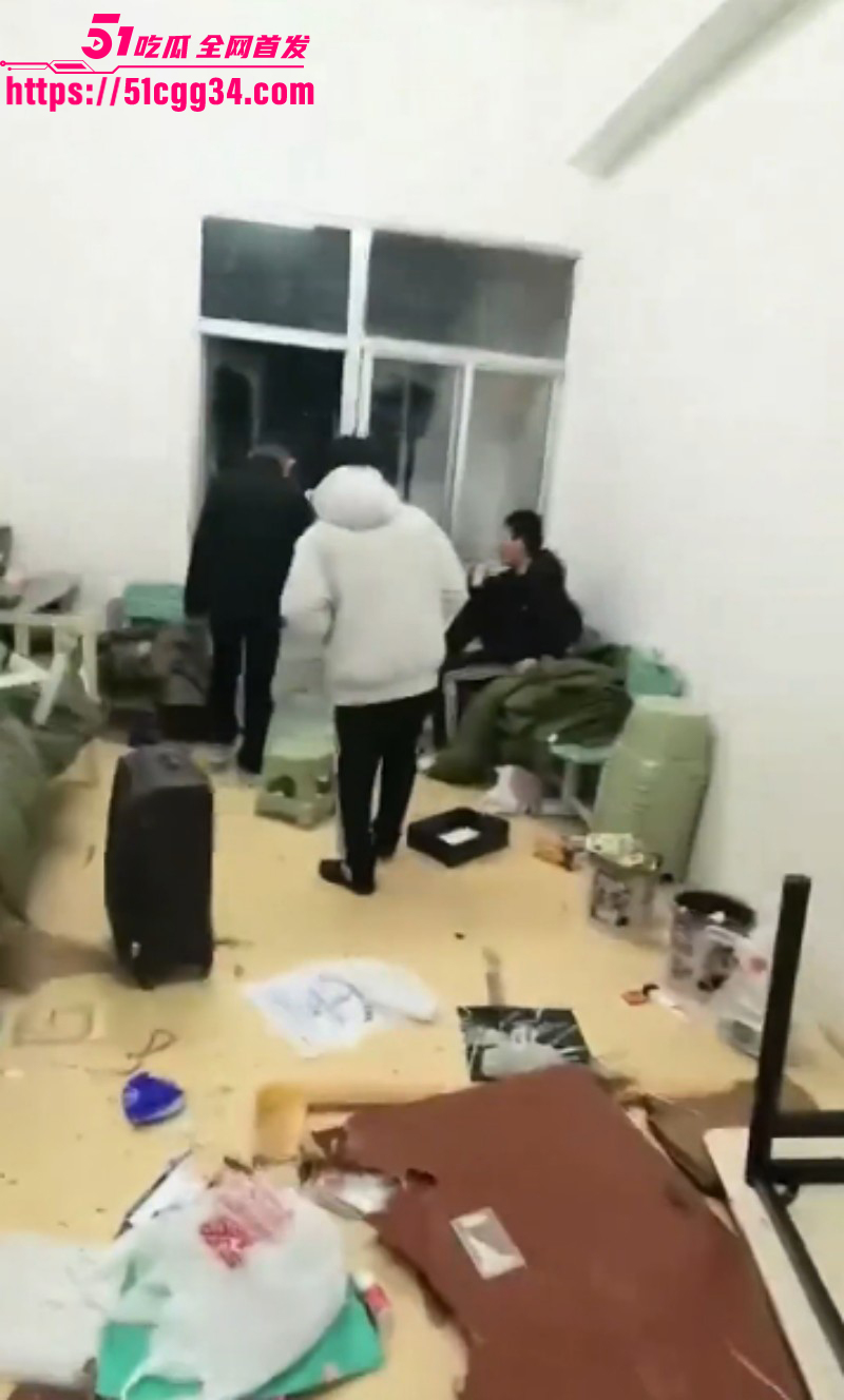 山东环帝祥龙素质教育基地学生起义05