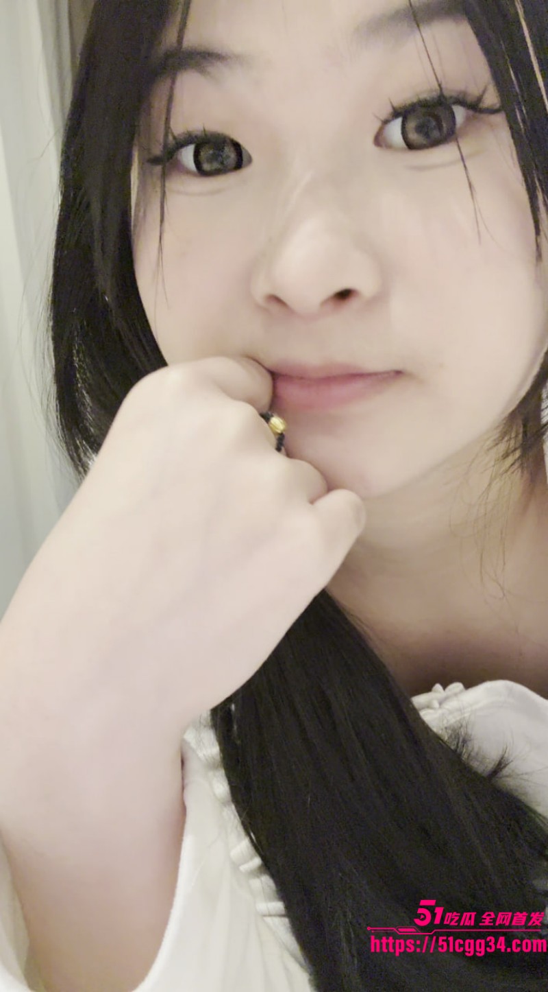 苏州顶级人妻 薇薇 出轨约炮自拍 婴儿肥少妇口交技术赶超女优  露出美乳揉搓玩弄彰显淫荡本质 1