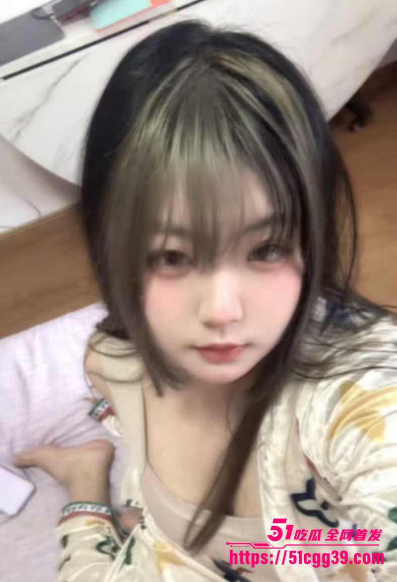 郑州叛逆少女 夏楠婷 调教合集流出 纯情处女被主人开发 KTV厕所后入挨操 女女舌吻热尿喷淋！