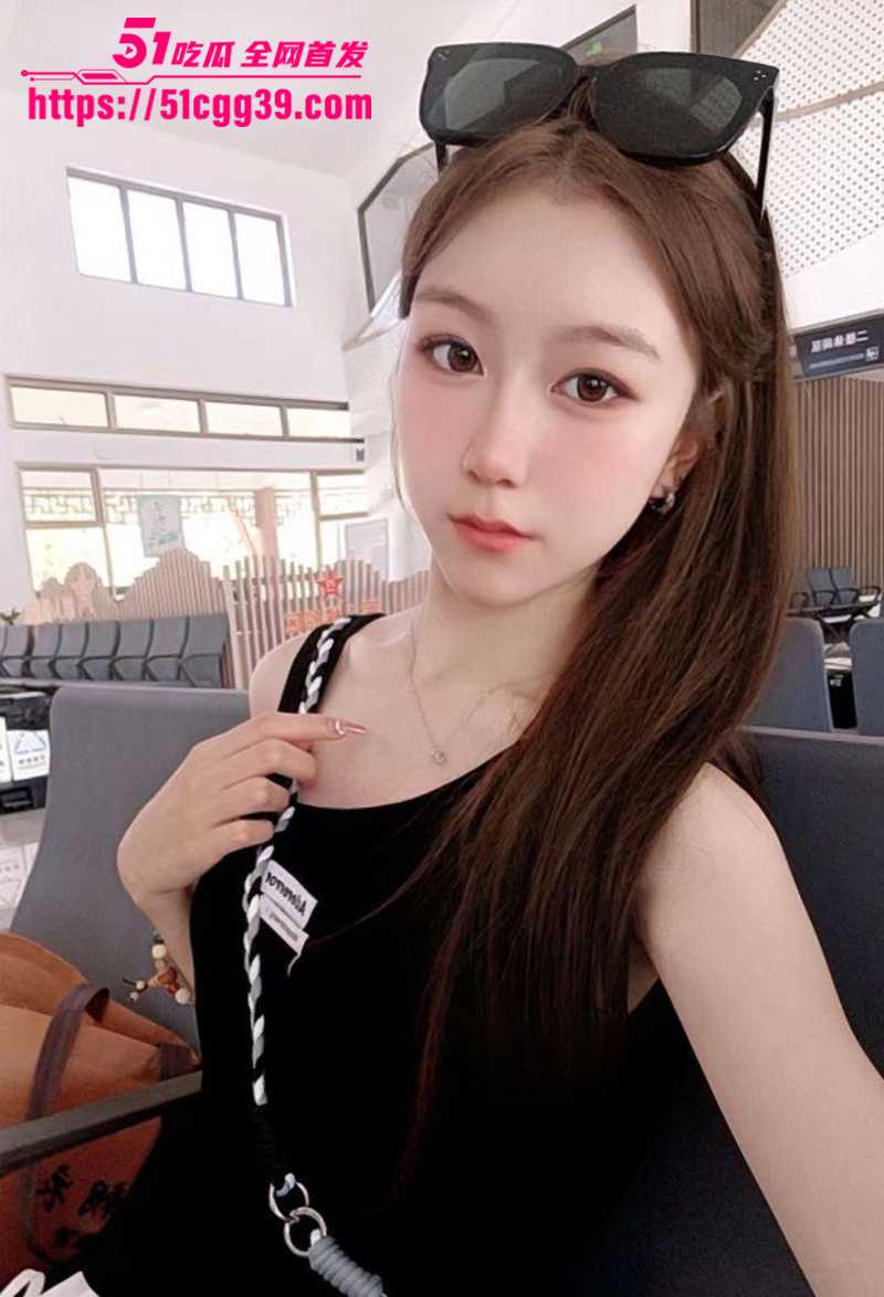 广东舞蹈系美女学生妹 张曦月 群交视频被曝 裸贷跑路惨遭四男轮奸 狗链羞辱前后夹操 白嫩乳头被狂扇狠拽！