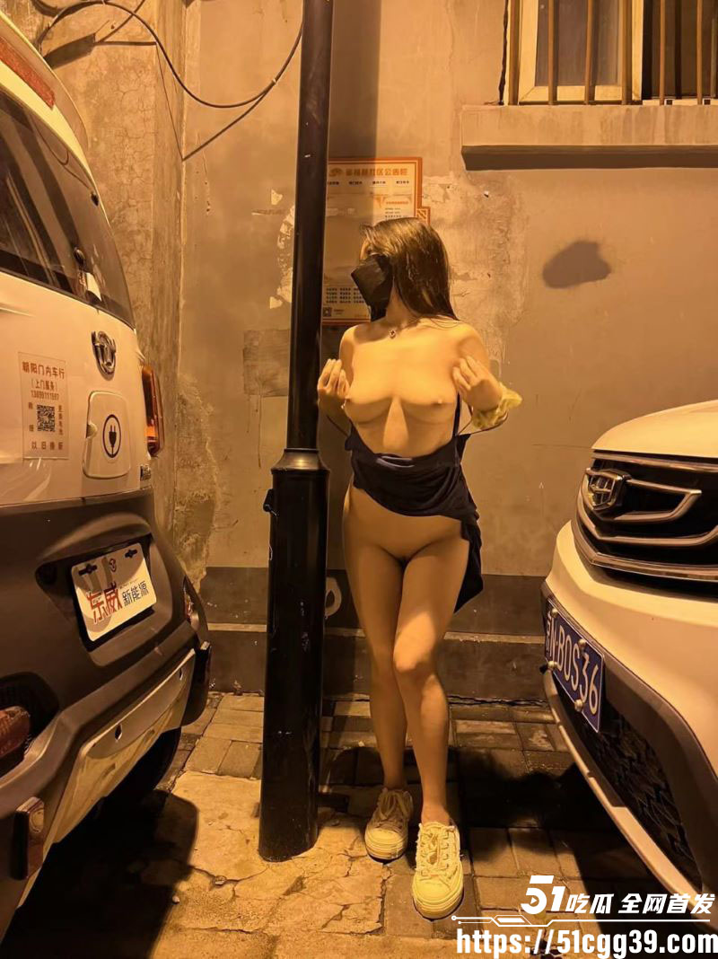 极品人妻反差婊周熙自拍合集流出 5