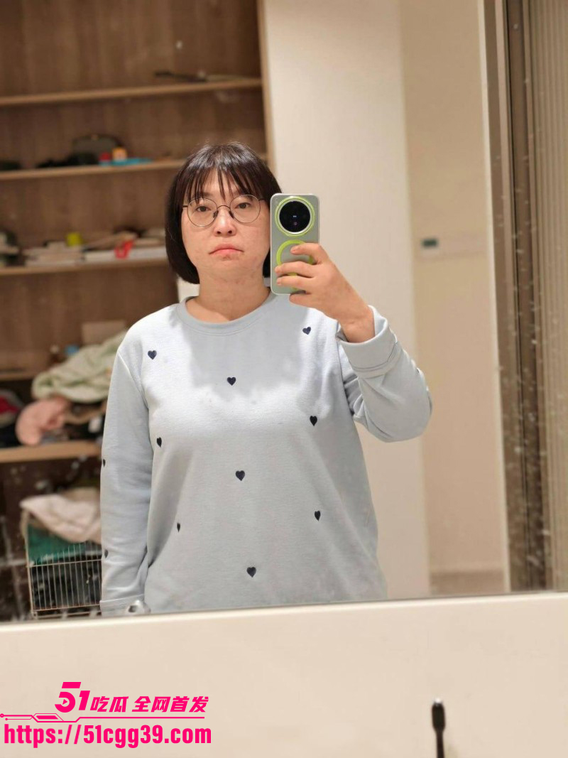 微博女权博主菜刀曦曦约炮黑人视频05