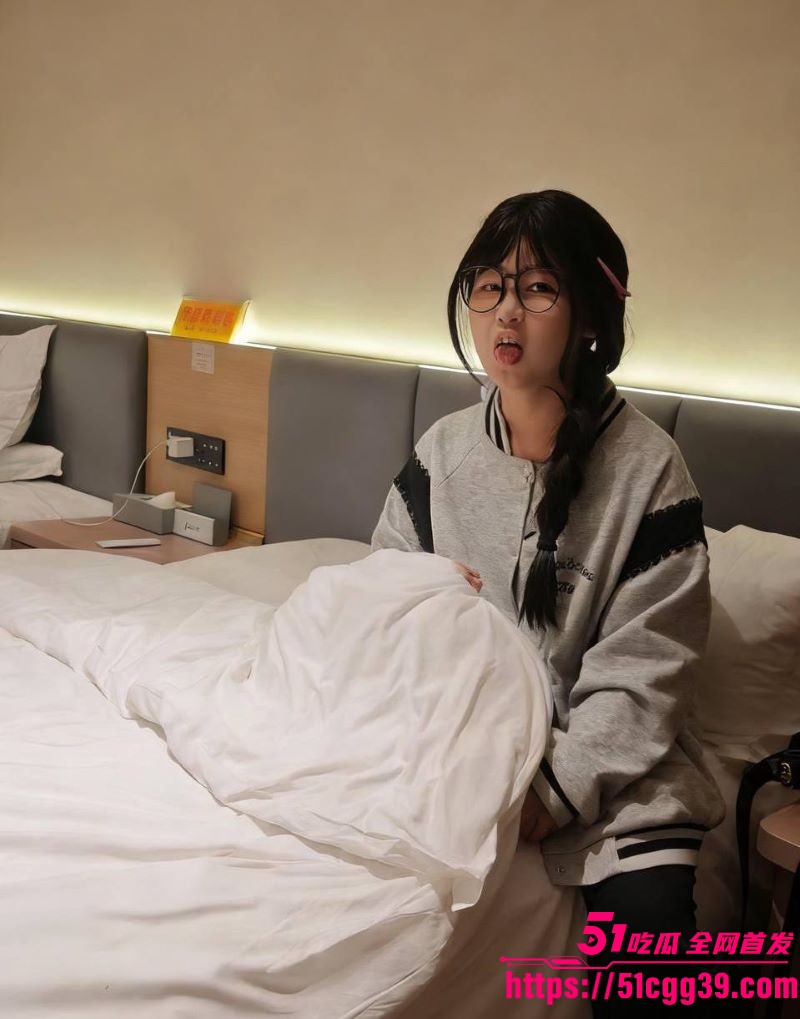 福建宁德清纯少女王海婷约炮视频流出 2