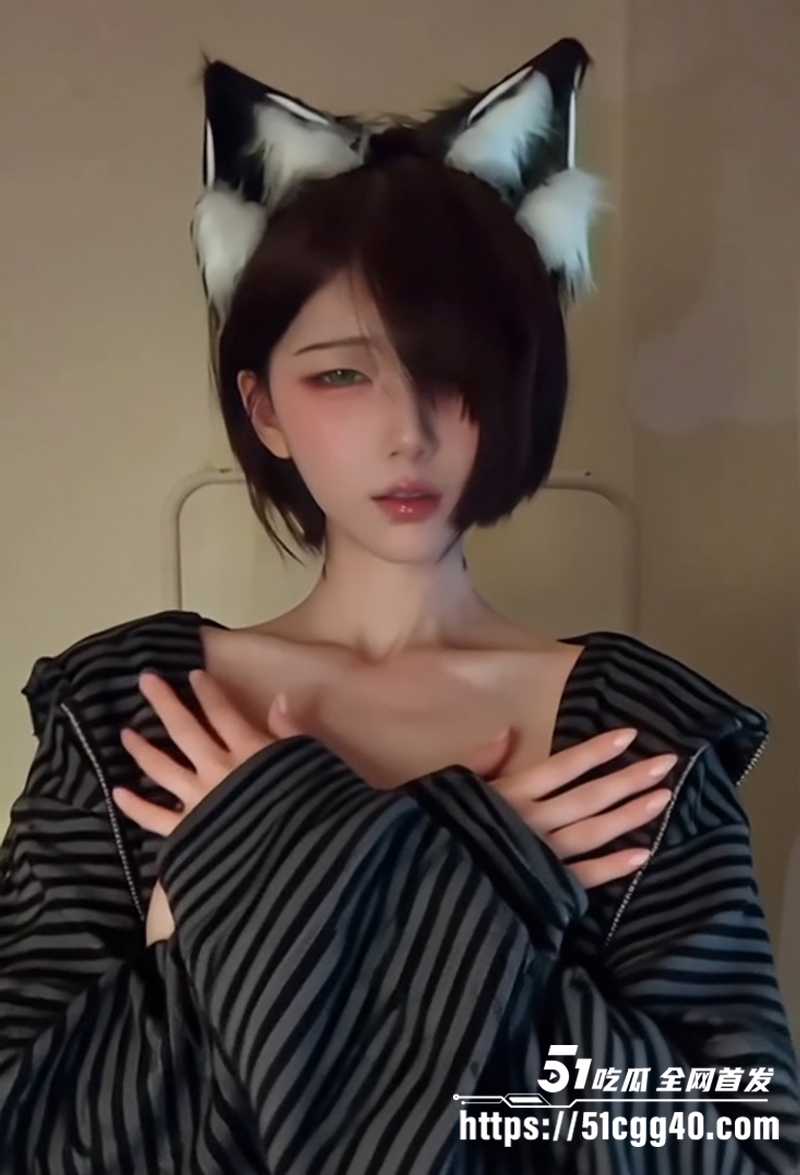 魔鬼身材巨乳蜜桃臀小母狗西瓜冰大尺度私拍会员付费福利姬视频曝光3拷贝
