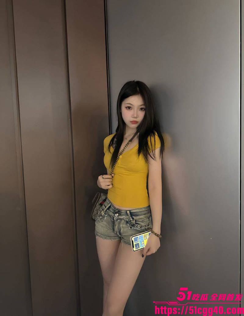 湖南大学生小琳小红书女神人设崩塌 8