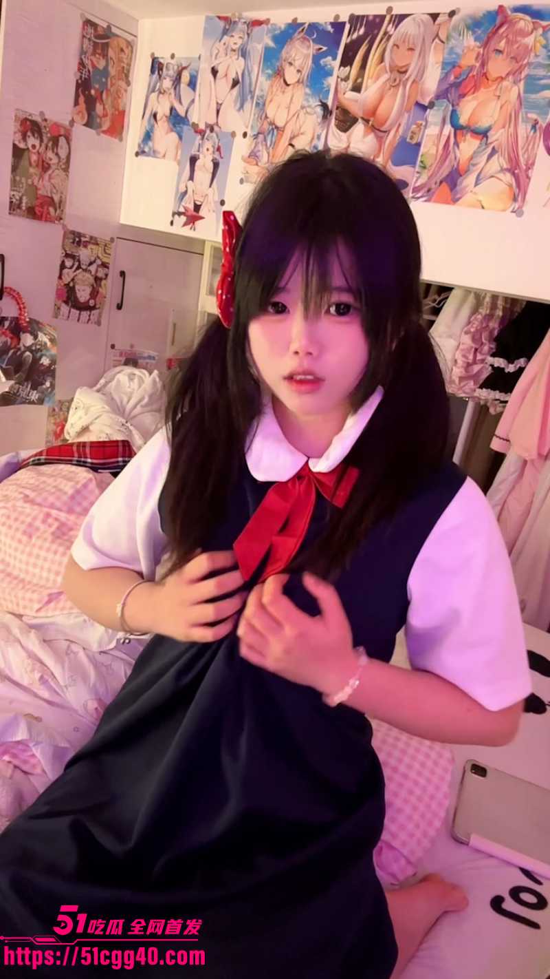 推特18岁双马尾萝莉 幸酱 私拍福利 娇小身躯美乳粉嫩 自慰特写嫩穴 反差萌到犯规！