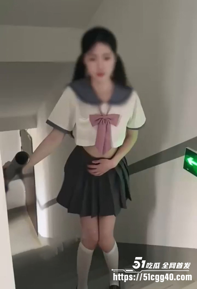 极品福利姬小美miyoki双马尾JK水手服牛奶灌肠视频流出2拷贝