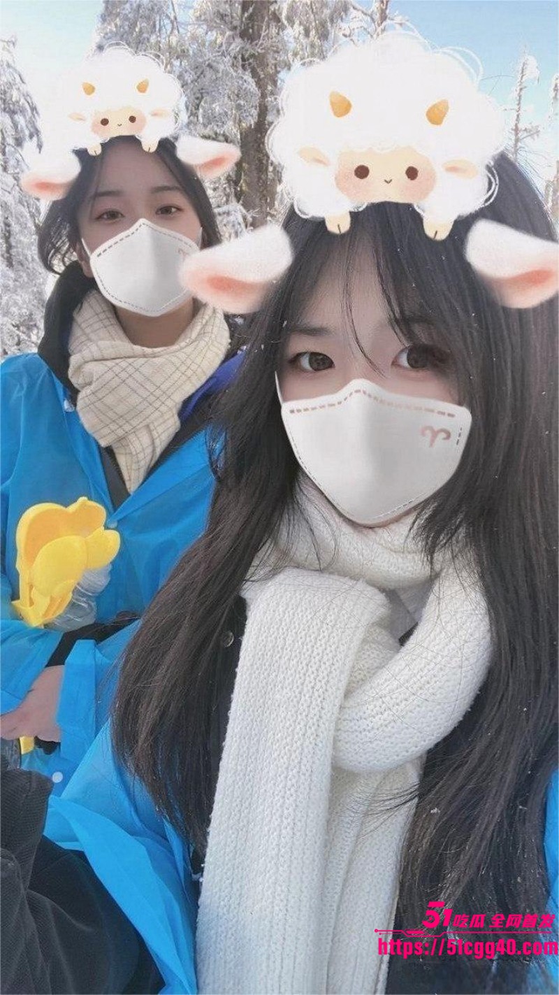 四川绵阳学生妹 刘新欣 被金主包养调教 3