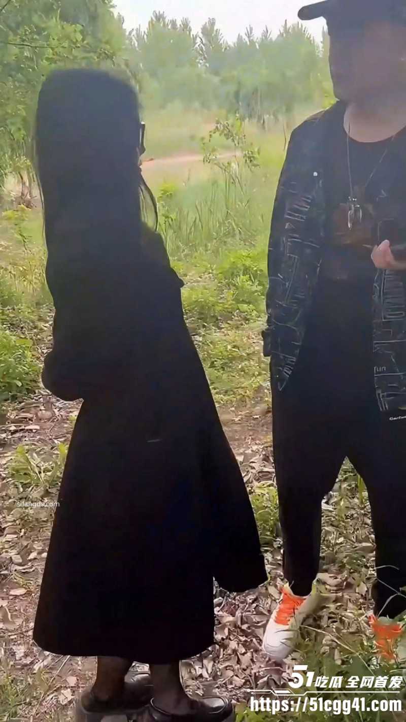 西萌工作室 瑞瑞 乡村户外野战 全裸黑丝露出 口交啪啪刺激拉满 酒店偷欢画面香艳！