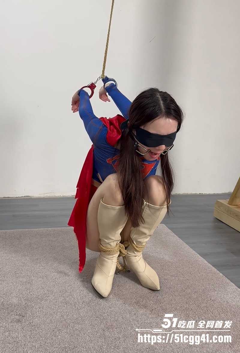 绳艺调教系列SM调教女超人 4 拷贝