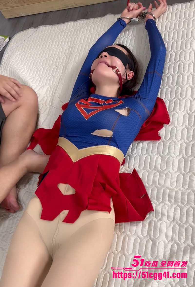 绳艺调教系列SM调教女超人 8 拷贝