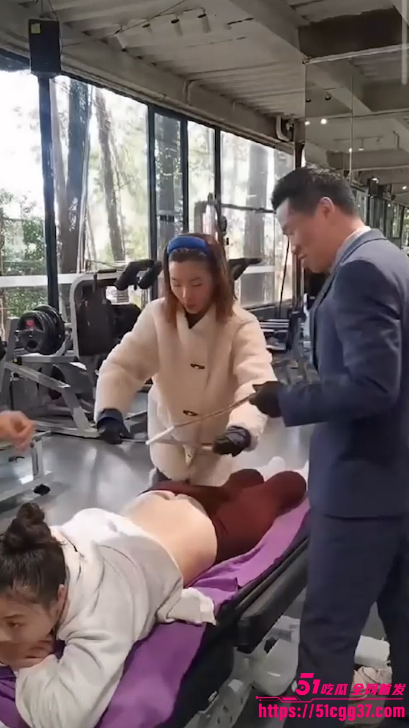 抖音快手网红集体走光漏点 7