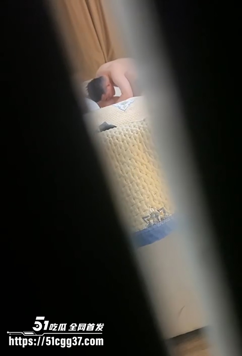 秦皇岛青龙精神小妹张梓瑜快手7秒鱼性爱偷拍视频曝光8拷贝