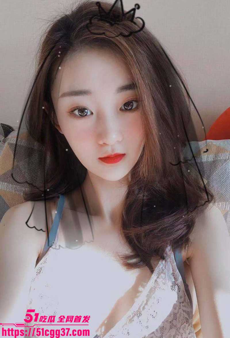 上海顶级名媛 柳绣 绝美尤物竟是金主圈养母狗 各种掰逼自慰讨好 玩4P群交轮舔肉棒 堪称骚绝！