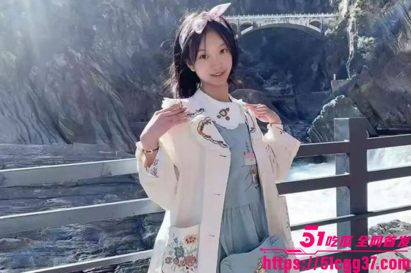 2 4