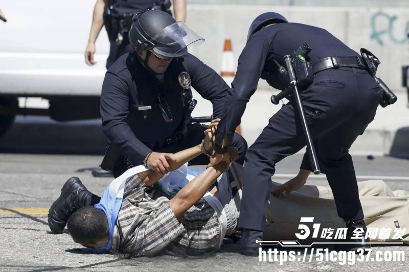 意大利南部普利亚大区运钞车抢劫案013