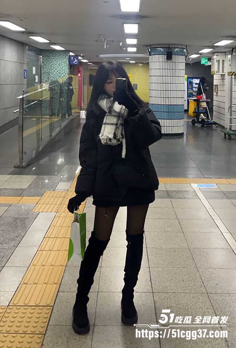清纯学生妹不雅视频曝光 4 拷贝