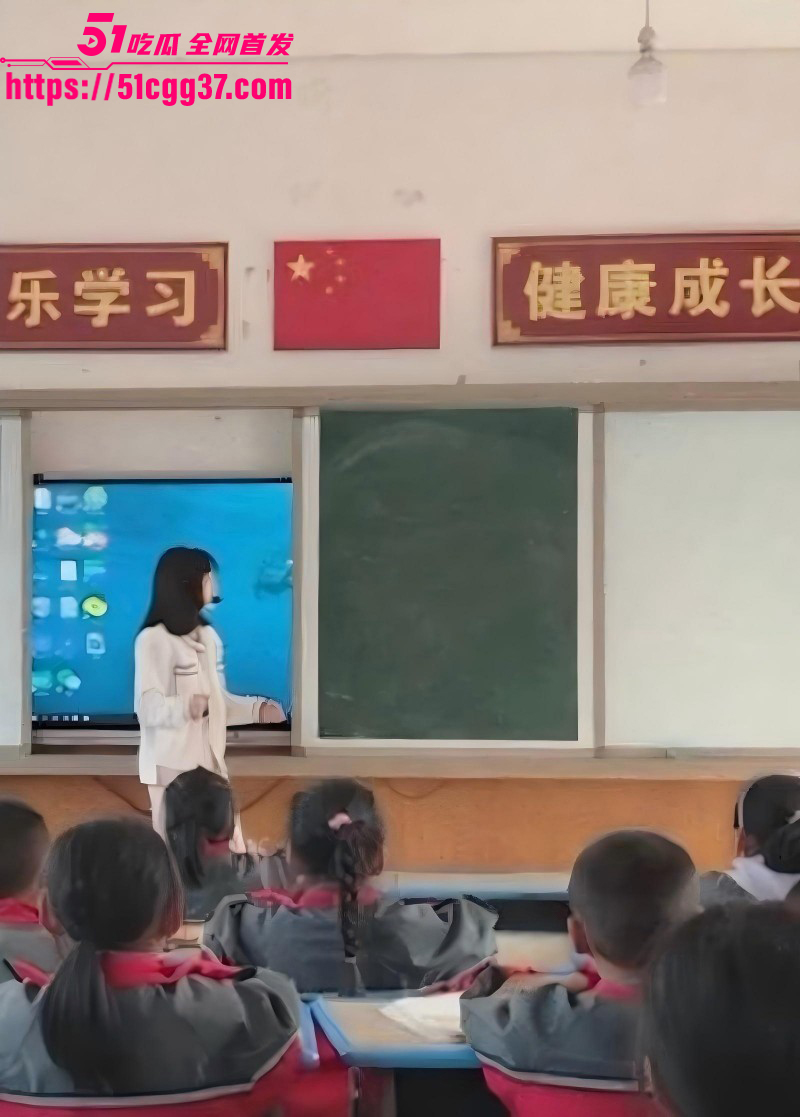 湖南反差少妇孟琼性爱视频05