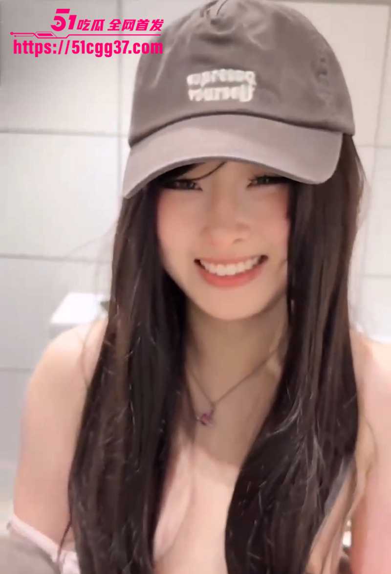 Onlyfans推特网黄噗噗露出淫语车震视频流出2拷贝