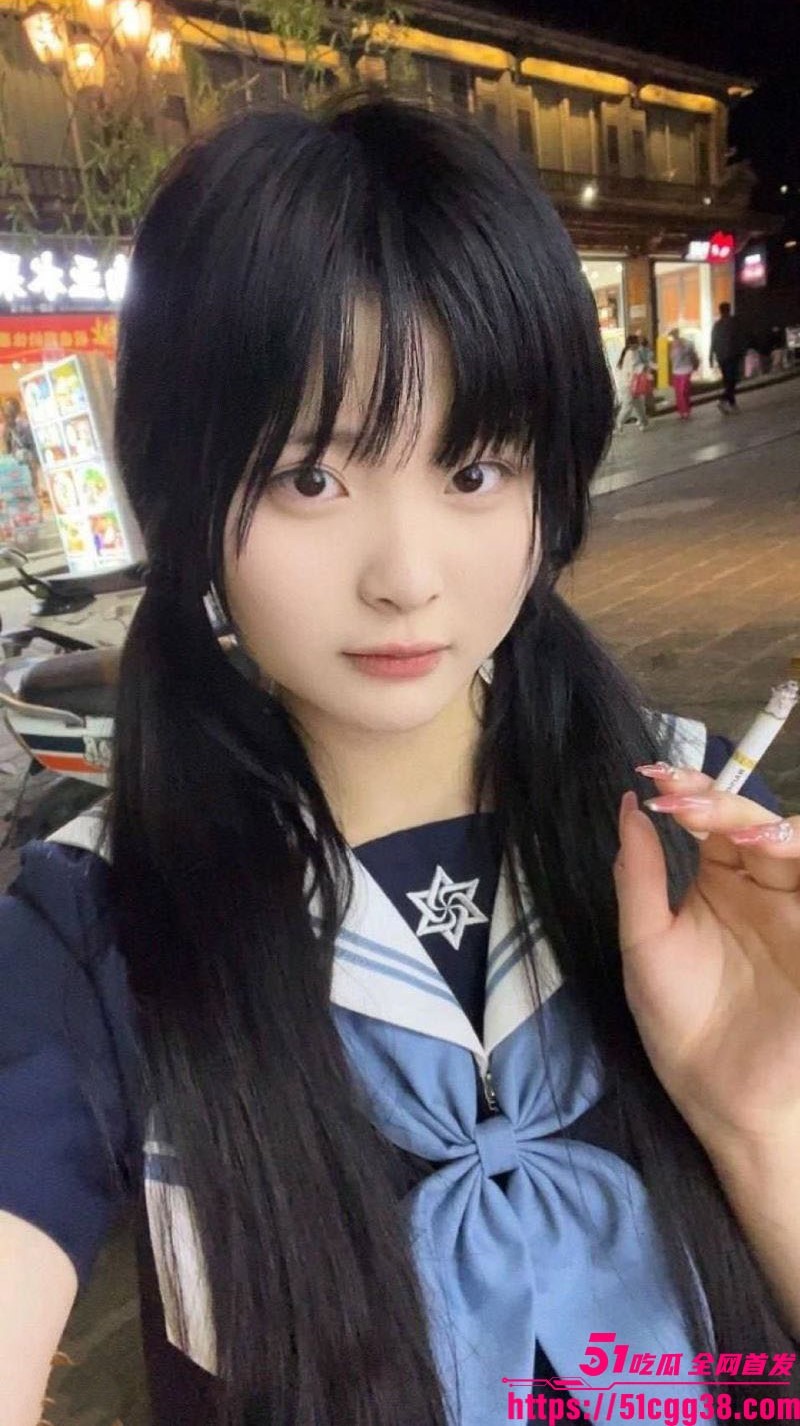 超级卡哇伊美女线下约炮金主视频 2