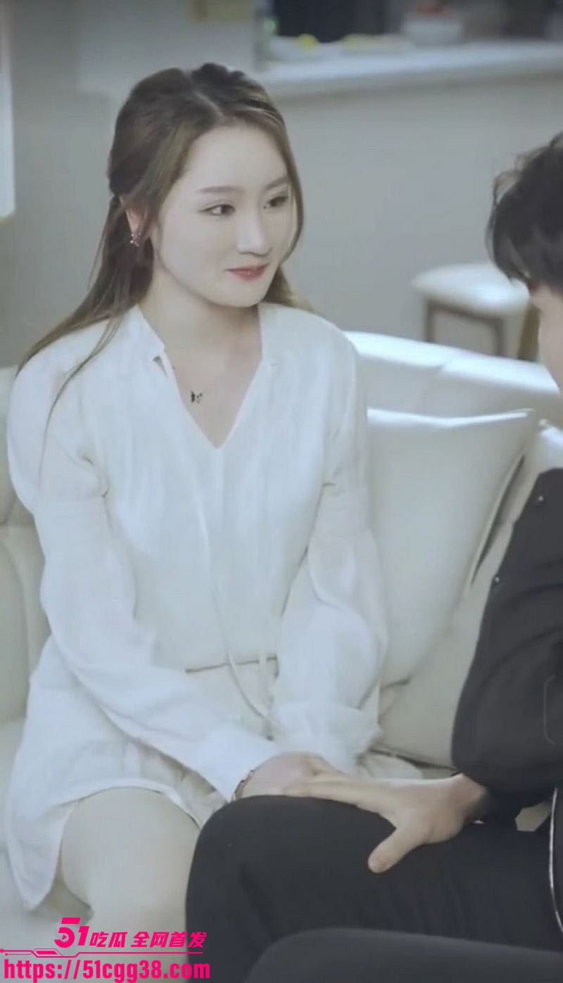 擦边短剧魔改《我的绝色女总裁》19-24集完结 三位女总裁被男主多次征服 NTR浓度直接拉满！