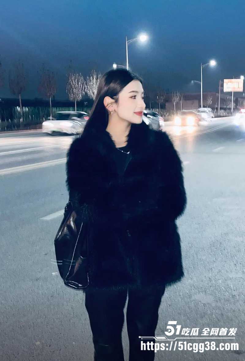 性感新疆美女约炮视频曝光 4 拷贝
