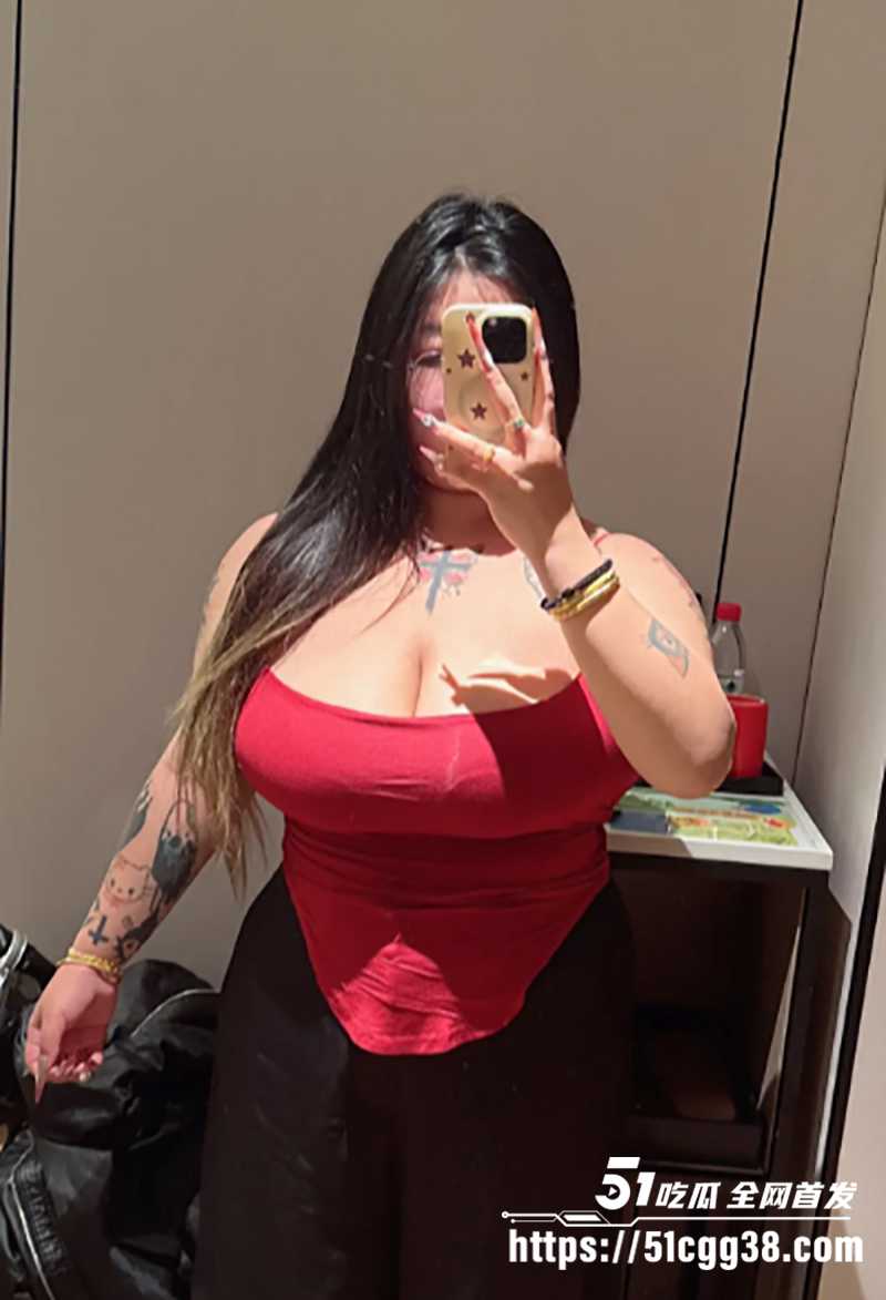 抖音巨乳福利姬奶喵雅酱淫乱合集流出3拷贝