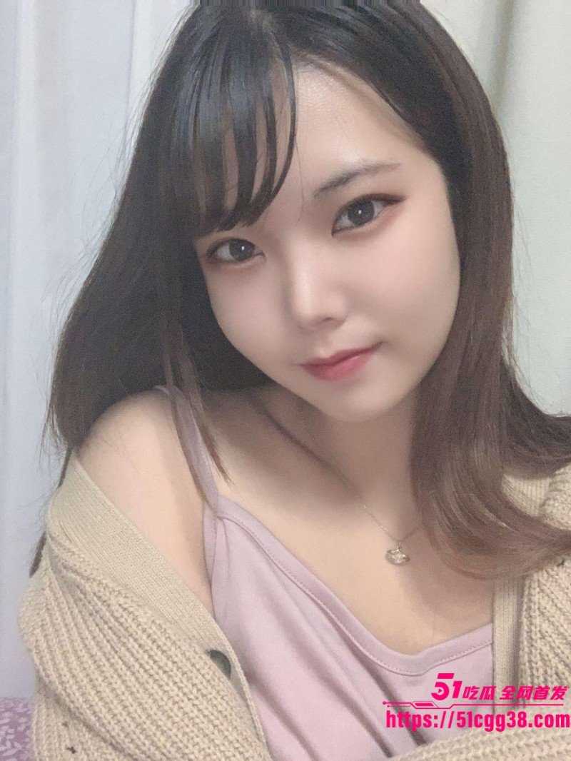 日本清泉女子大学 山崎七奈 裸贷视频流出 3