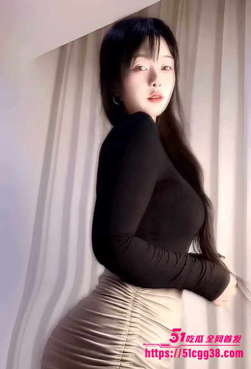 丰腴少妇网红小北你二姨定制付费视频流出2拷贝
