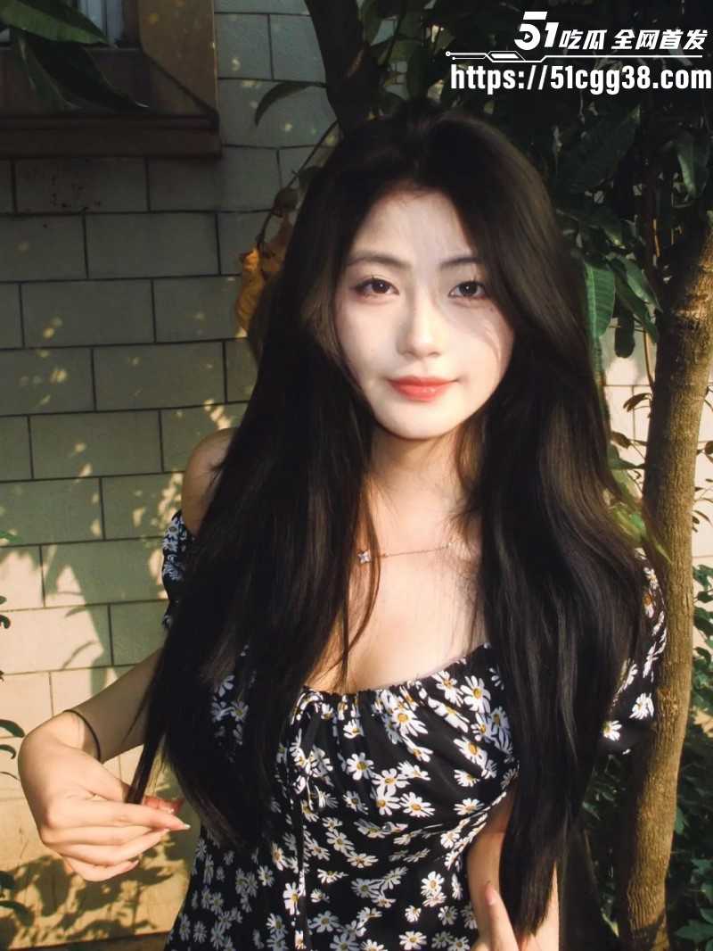 河北秦皇岛燕山大学 董瑶 献身富二代被拍不雅视频 校园女神私下母狗 娴熟口技堪比职业外围！