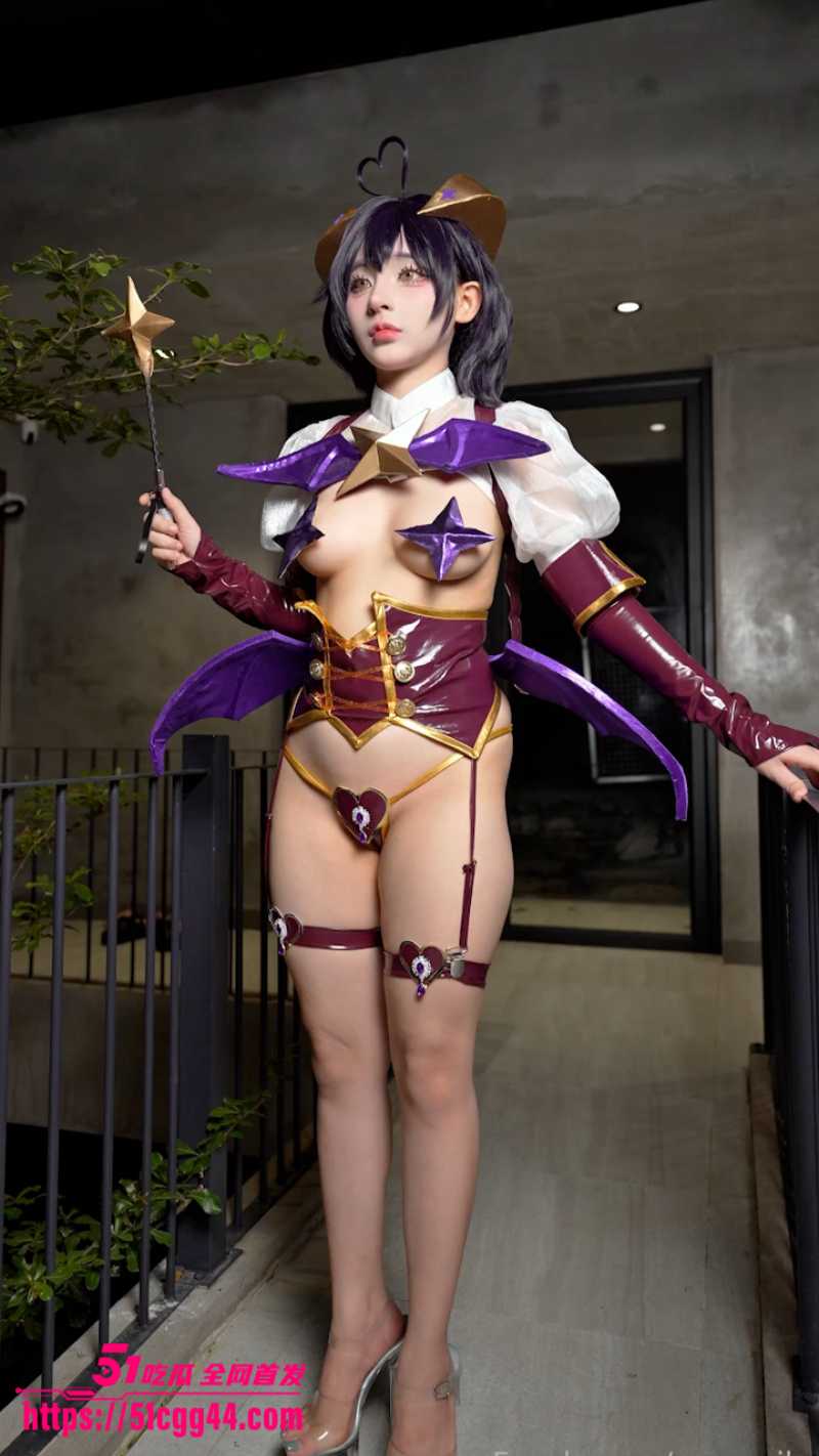 越南福利姬 yuumeilyn 大尺度私拍 COS柊舞缇娜憧憬成为魔法少女 炮机自慰口交后入白浆四溢！