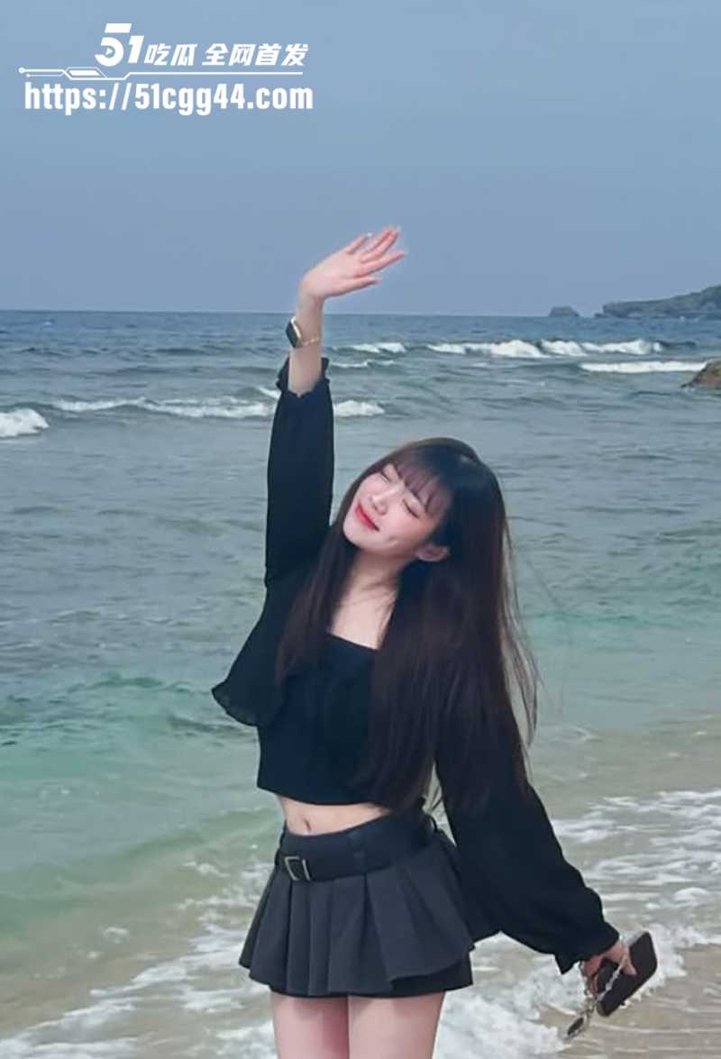 极品高颜值巨乳睫毛美甲师潘潘性爱视频曝光4拷贝