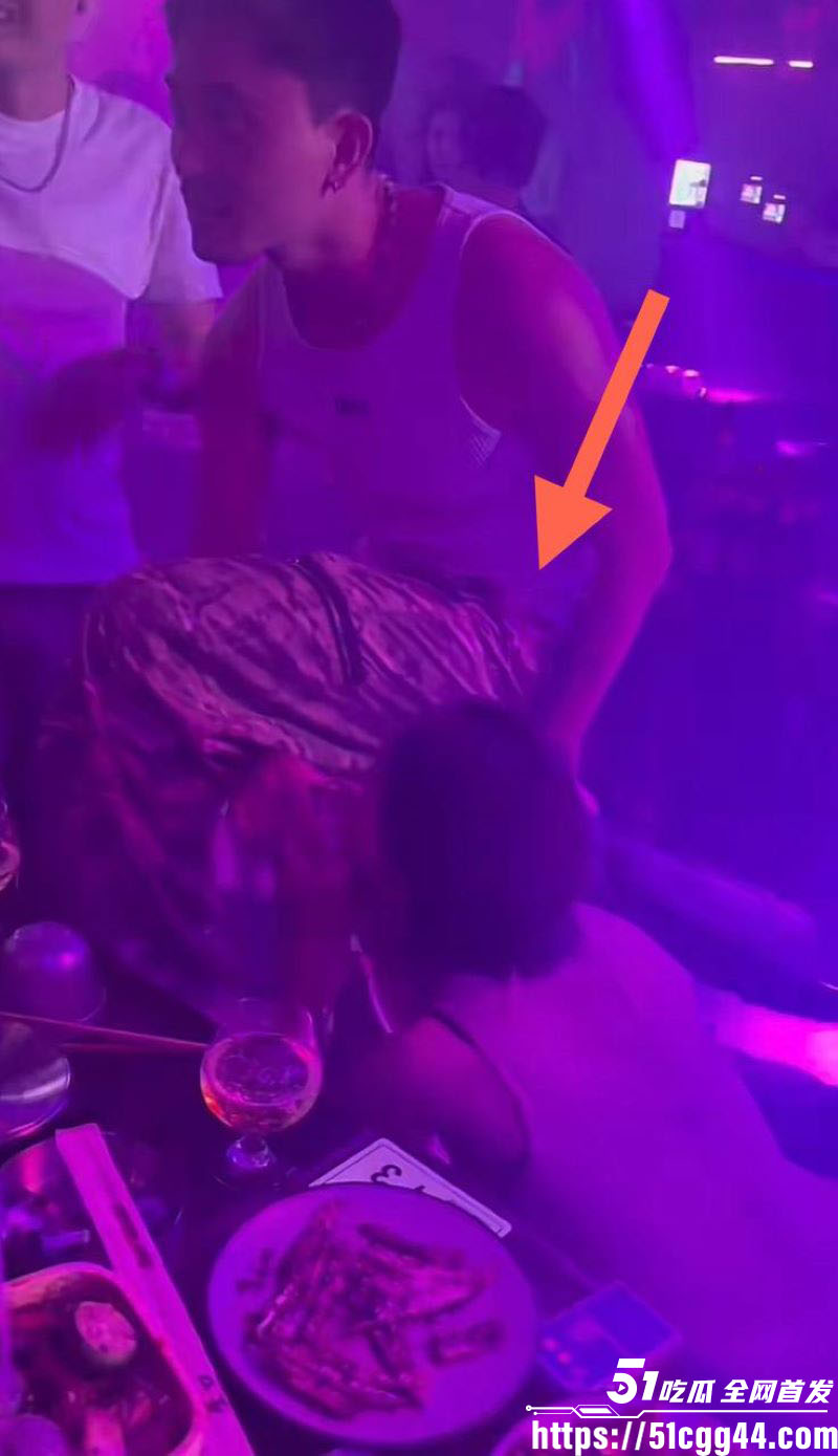 云南普洱网红醉格拉斯冲婚内出轨大曝光 15
