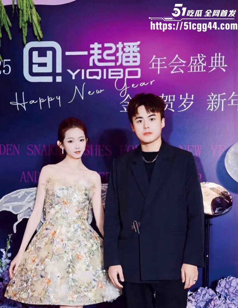 快手网红牌晓亮被曝出轨当鸭子陪睡富婆05