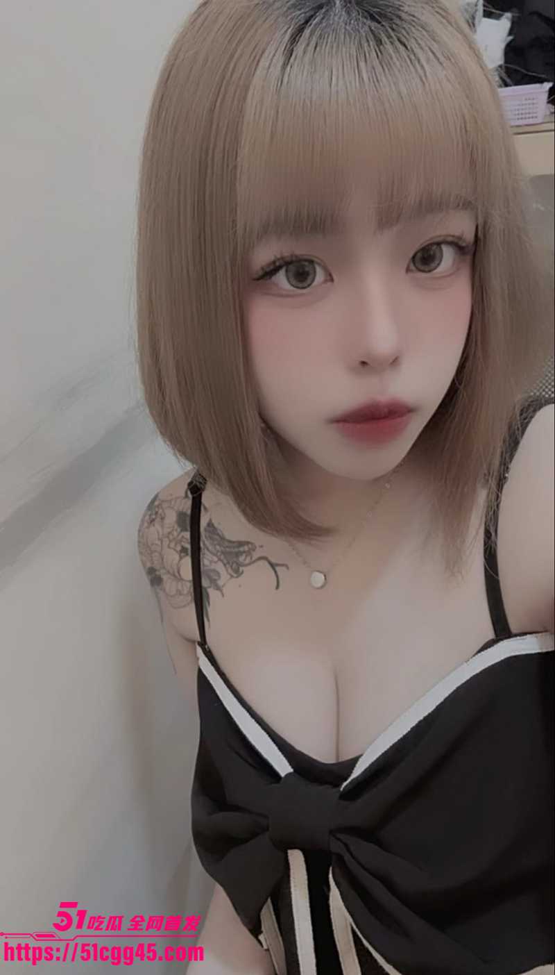 网红纹身妹 小七七 私拍视频泄密 3
